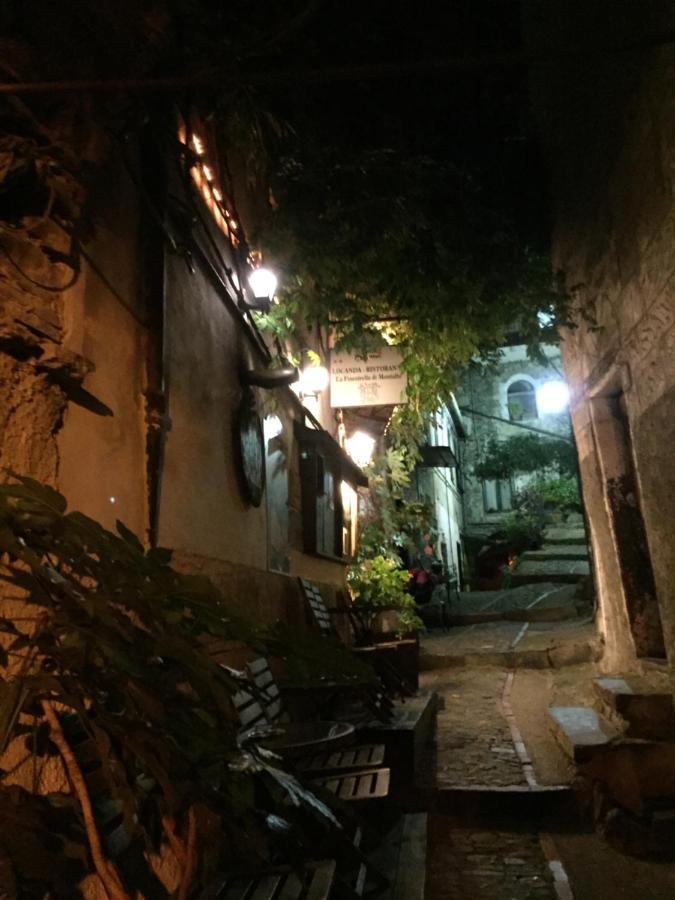 La Finestrella Di Montalto Locanda Badalucco Bagian luar foto
