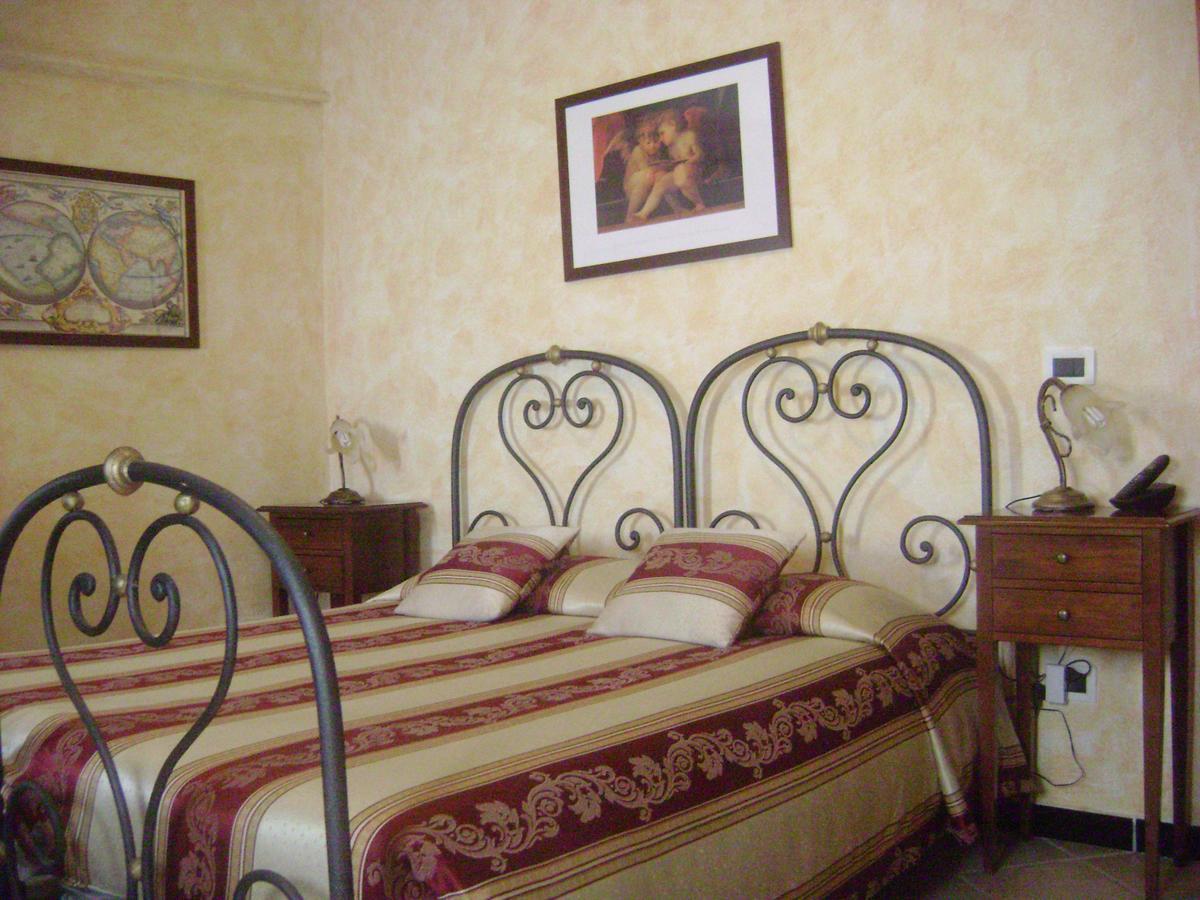 La Finestrella Di Montalto Locanda Badalucco Bagian luar foto